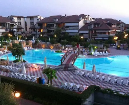 With Private Garden - Apartment *