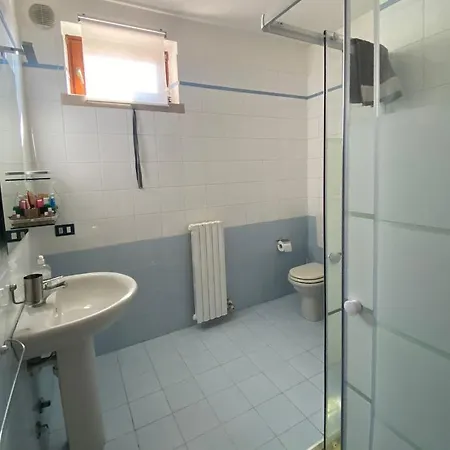 With Private Garden - Apartment *
