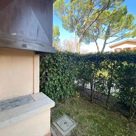 Apartment With Private Garden - Desenzano del Garda